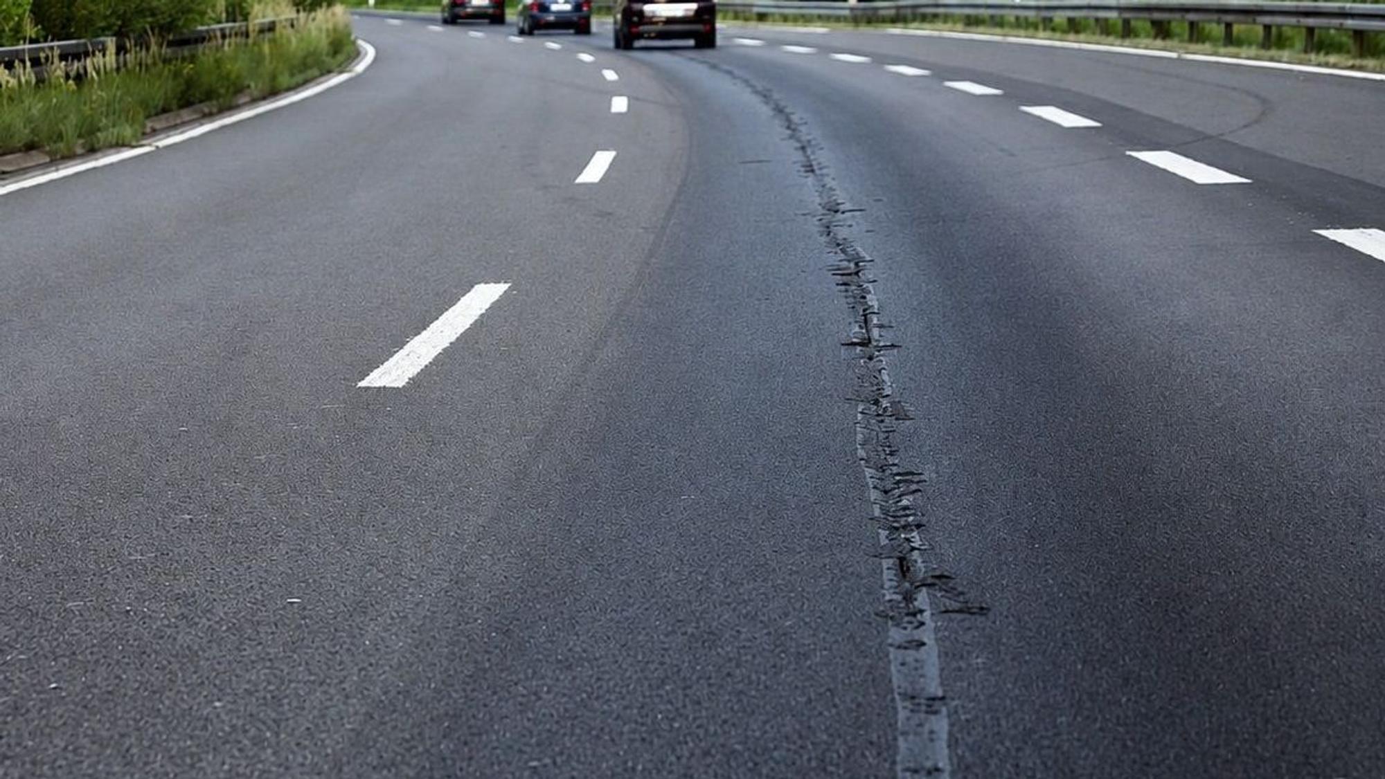 Hitzeschäden A4 bei Moitzfeld in Fahrtrichtung Olpe.