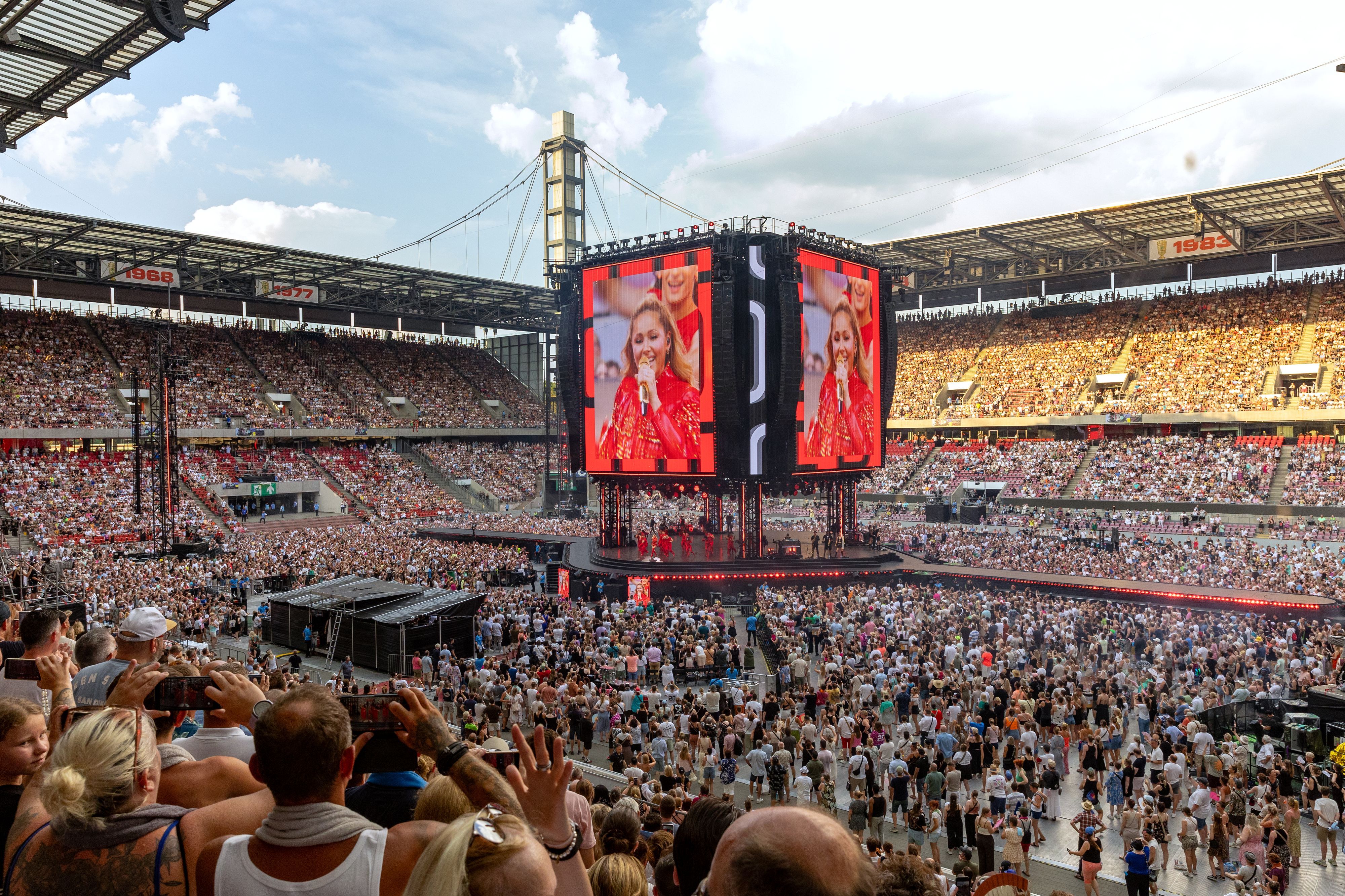 Konzert von Helene Fischer im Rhein-Energie-Stadion.