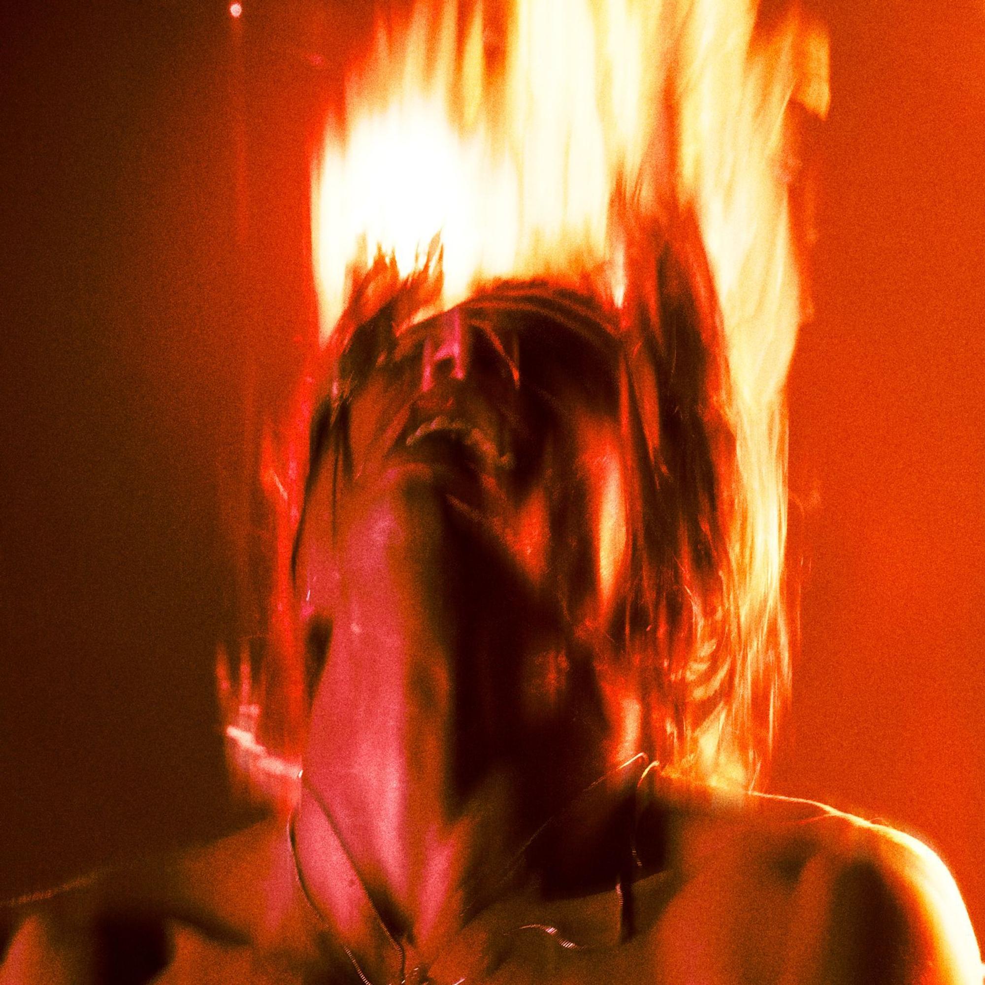 Die Feuergabe: Lestat hat noch andere Tricks im Ärmel. (Bild: 2026 Vampire Chronicles Productions LLC)