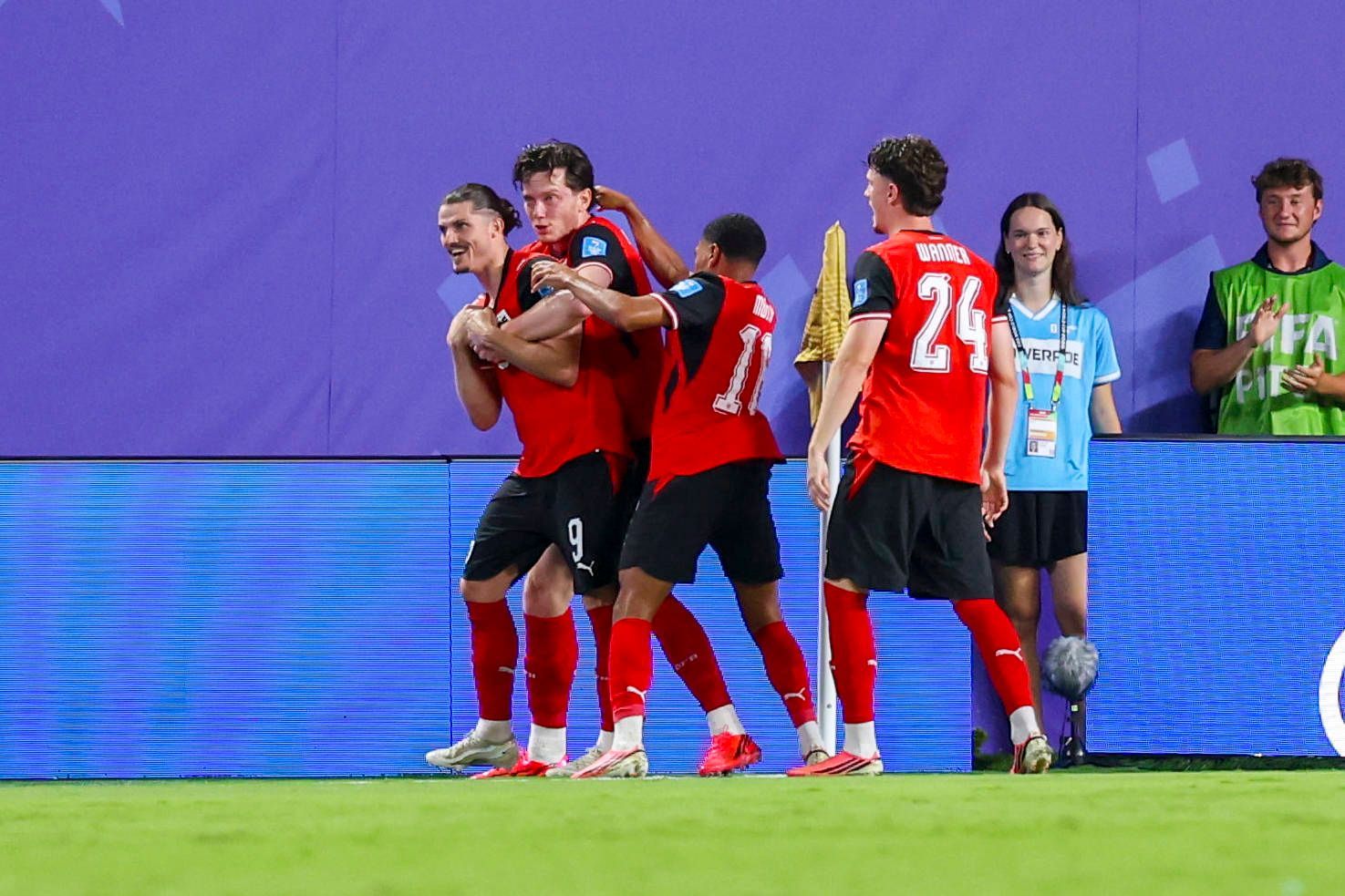 Torjubel bei Österreich im Spiel bei der WM 2026.