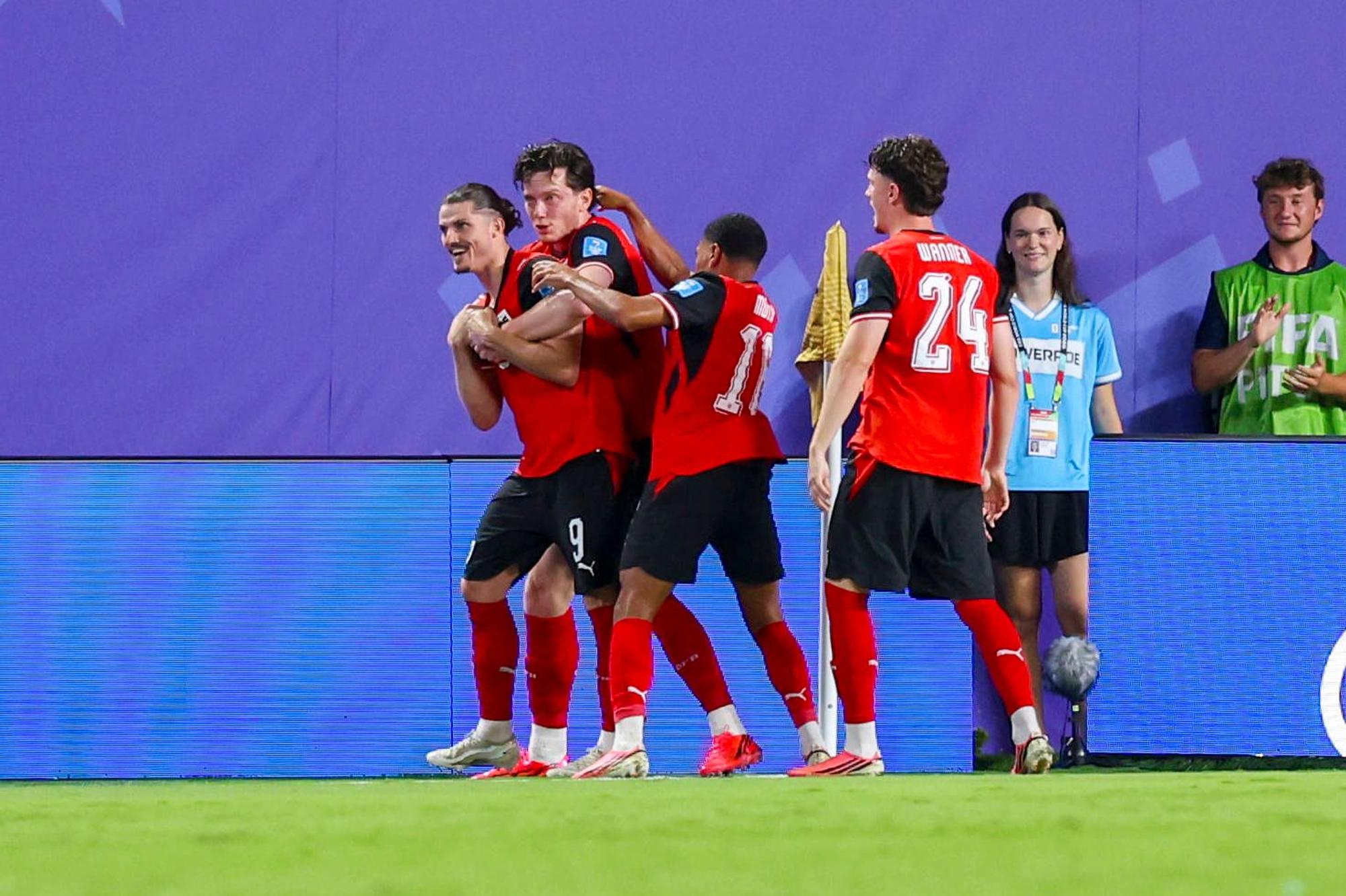 Torjubel bei Österreich im Spiel bei der WM 2026.