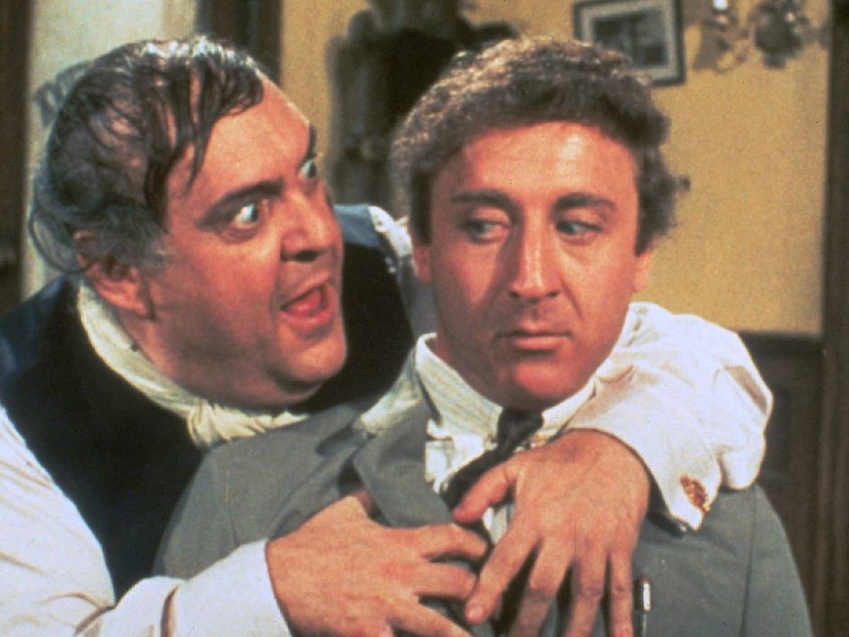 Szene aus Mel Brooks großartiger Satire „Frühling für Hitler“: Der gerissene Broadway-Produzent Max Bialystock (Zero Mostel, links) versucht den harmlosen Buchprüfer Leo Bloom (Gene Wilder) zu einem gemeinsamen Geschäft zu überreden. (Bild: ZDF / ARD Degeto)