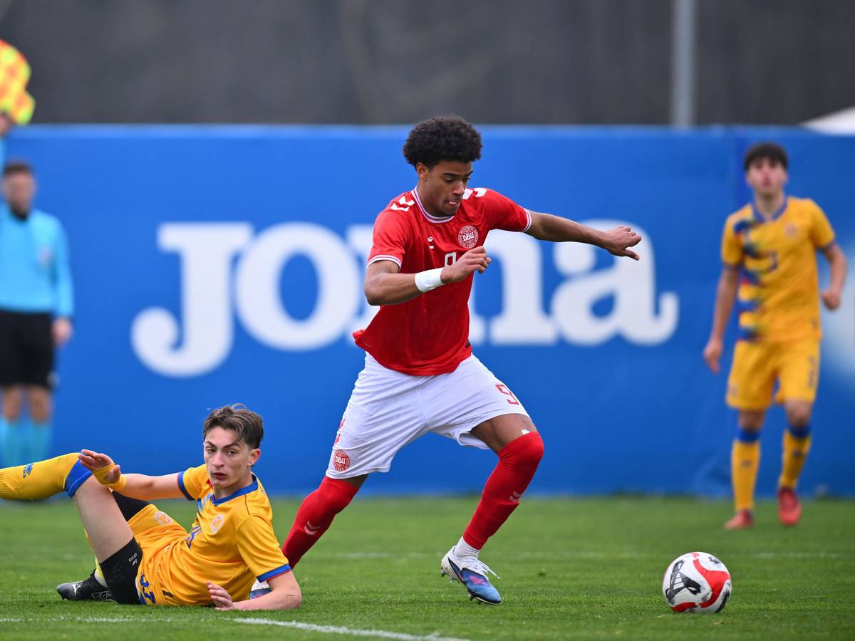 Malik Pimpong im Trikot der dänischen U18-Nationalmannschaft.