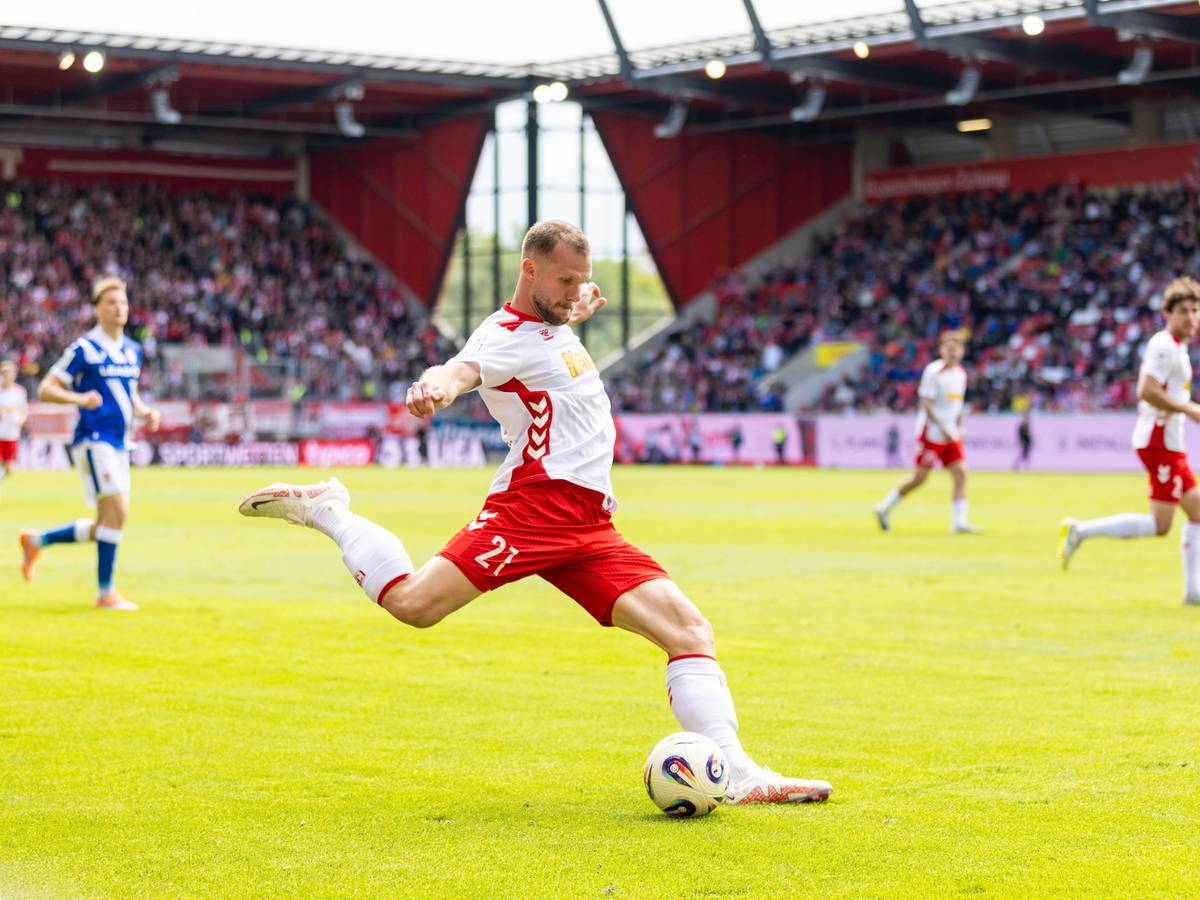 Eric Hottmann holt zu einem Schuss aus.