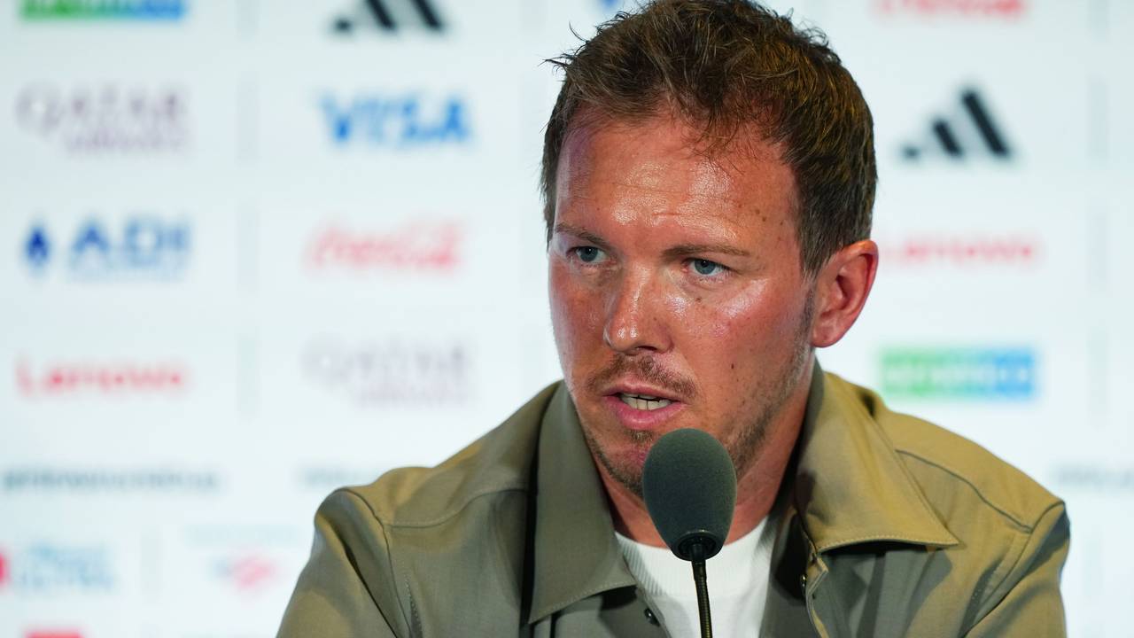 Bundestrainer Julian Nagelsmann spricht bei einer PK.