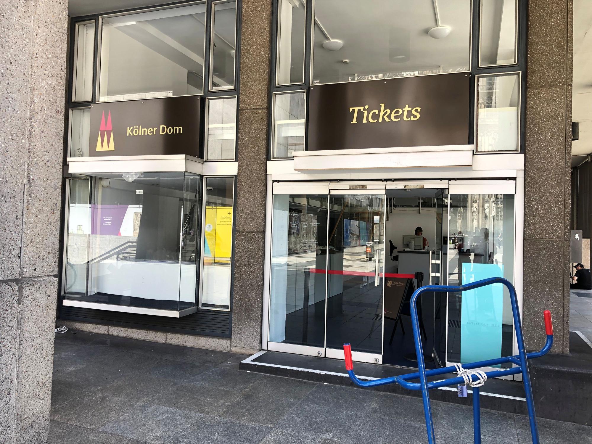 Der neue Ticketshop für den Kölner Dom nimmt am 1. Juli seine Arbeit auf. Er ist in der früheren Buchhandlung Kösel untergebracht.