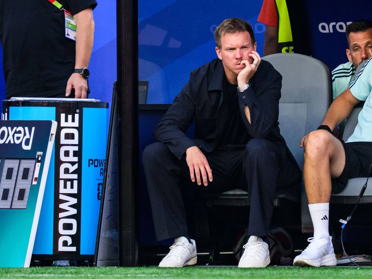 Bundestrainer Julian Nagelsmann reagiert nach dem Spiel unzufrieden.