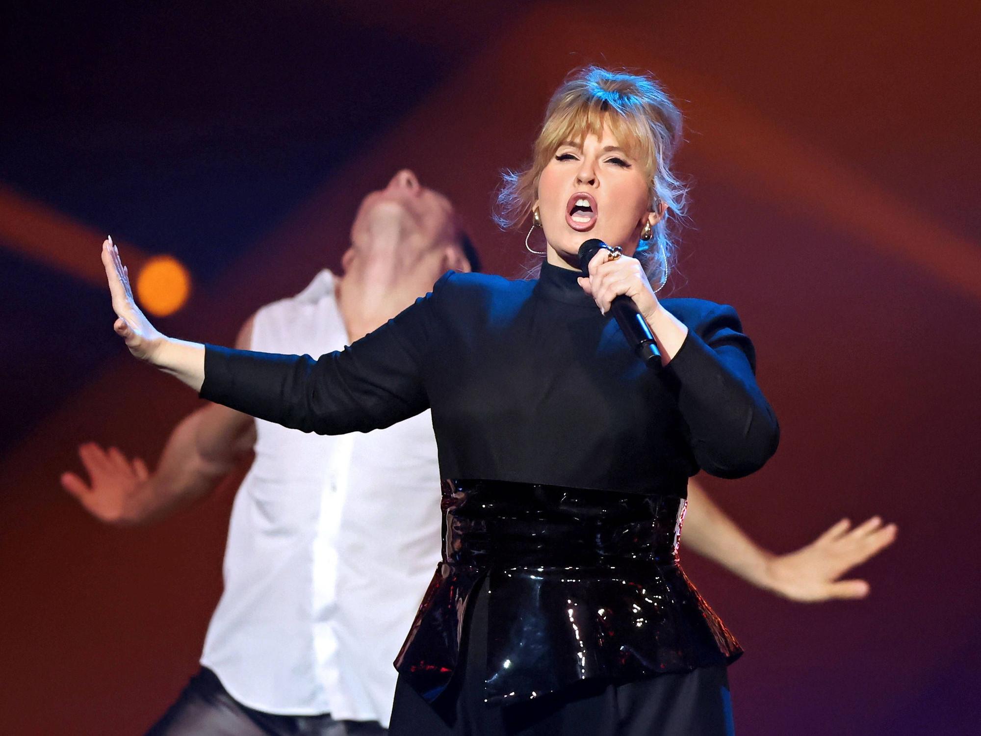 Maite Kelly singt auf der Bühne.