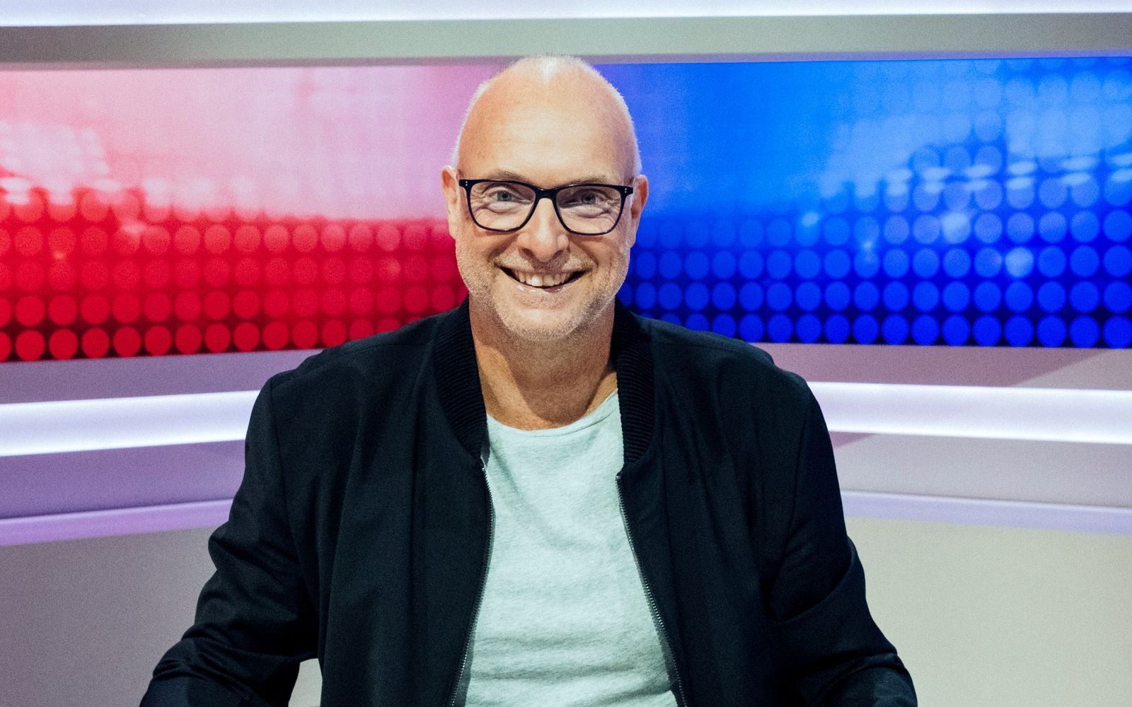 Frank Buschmann steht als Sport-Kommentator in Diensten des Senders Sky. (Bild: Sky / Silviu Guiman)