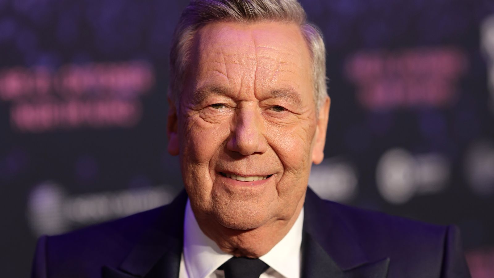Roland Kaiser hat sich zum Abwärtstrend der SPD in den Umfragen und einem möglichen Wahlsieg der AfD geäußert. (Bild: 2025 Getty Images/Joshua Sammer)