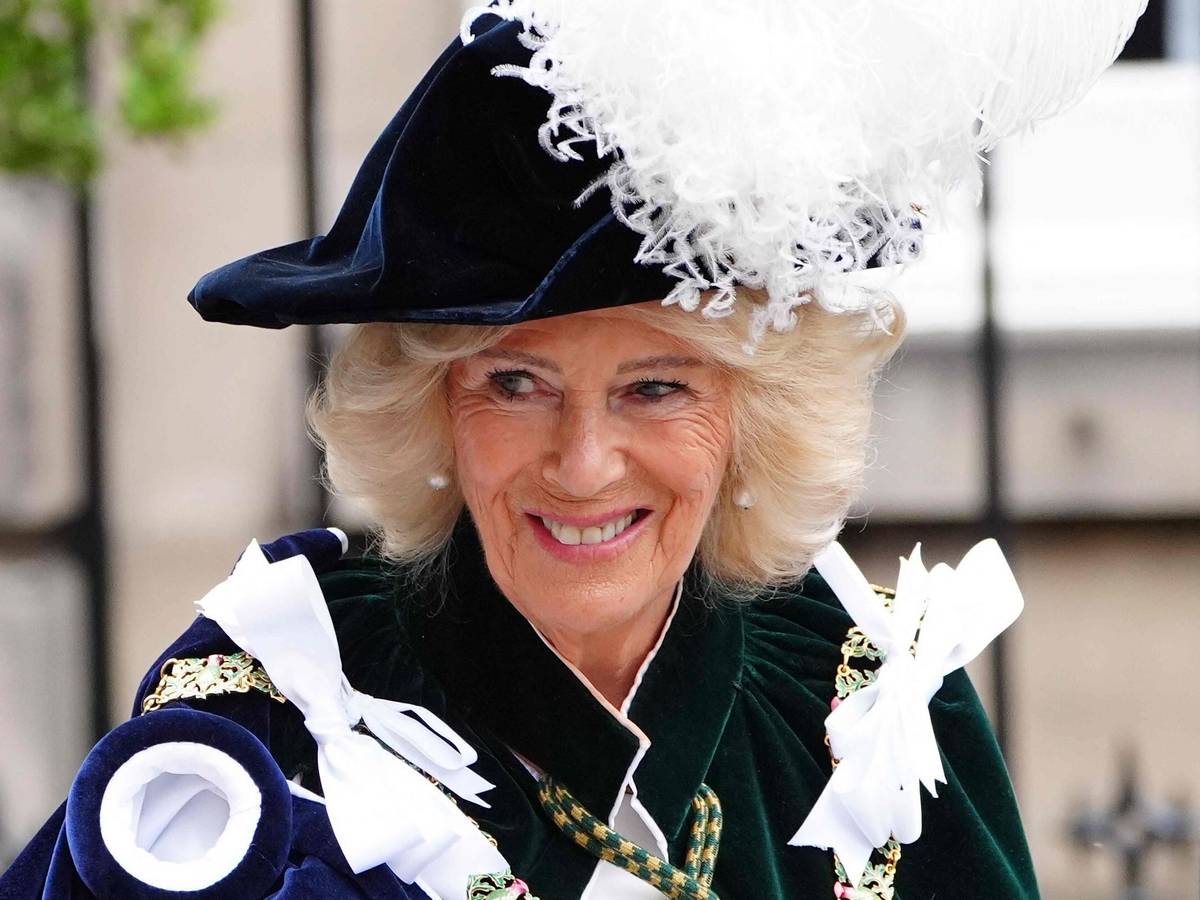 Königin Camilla in Tracht.