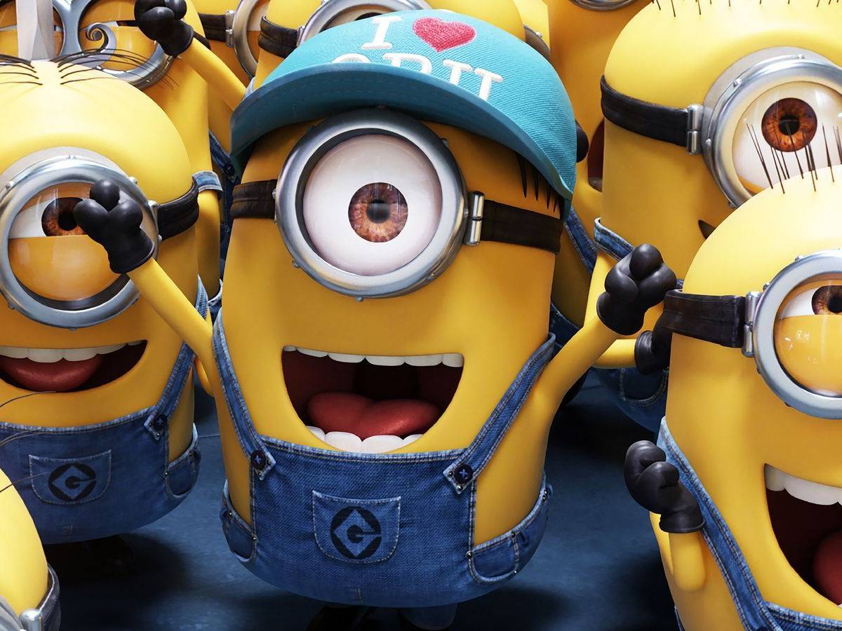 Die Minions lieben Bananen. Sie verfallen nahezu in Ekstase und schreien: „Banana!“. (Bild: TVNOW / Illumination and Universal Pictures.)