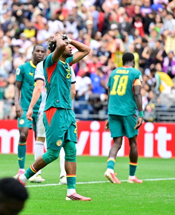 Frust bei den Spielern des Senegal.