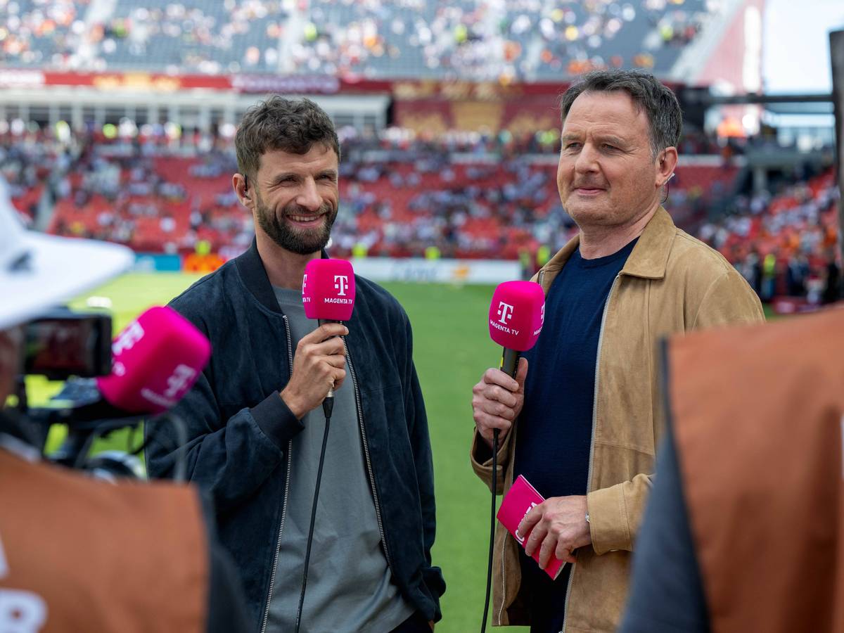 Moderator Thomas Wagner im Gespräch mit Thomas Müller.