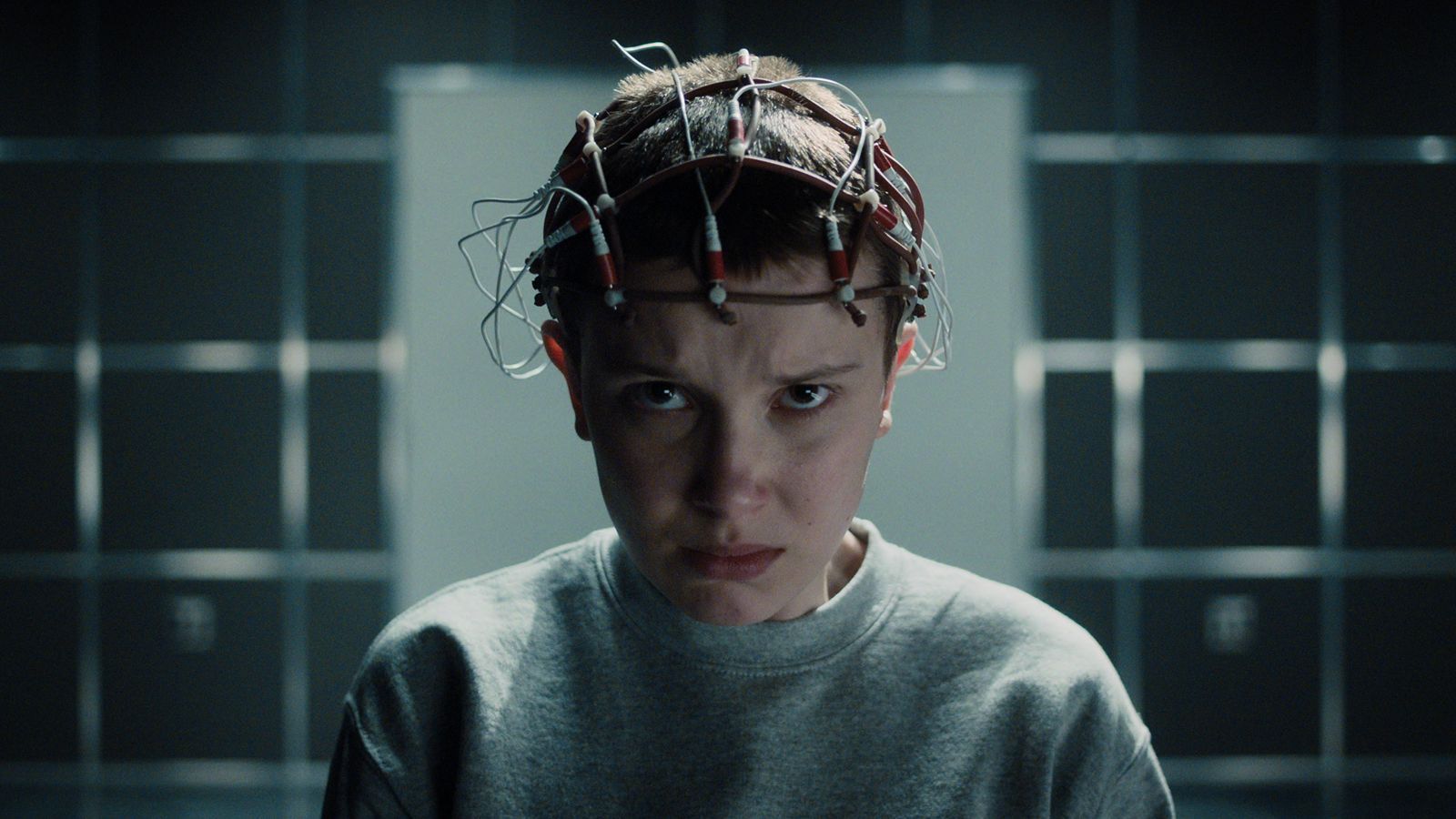 Mit dieser Serie fing alles an - Millie Bobby Browns Ruhm und Reichtum: In der Mystery-Serie spielte die britische Schauspielerin das mit übermenschlichen Kräften ausgestattete Mädchen Eleven, das in Allianz mit ihren Schulfreunden gegen bösen Mächte kämpft. (Bild: Netflix)