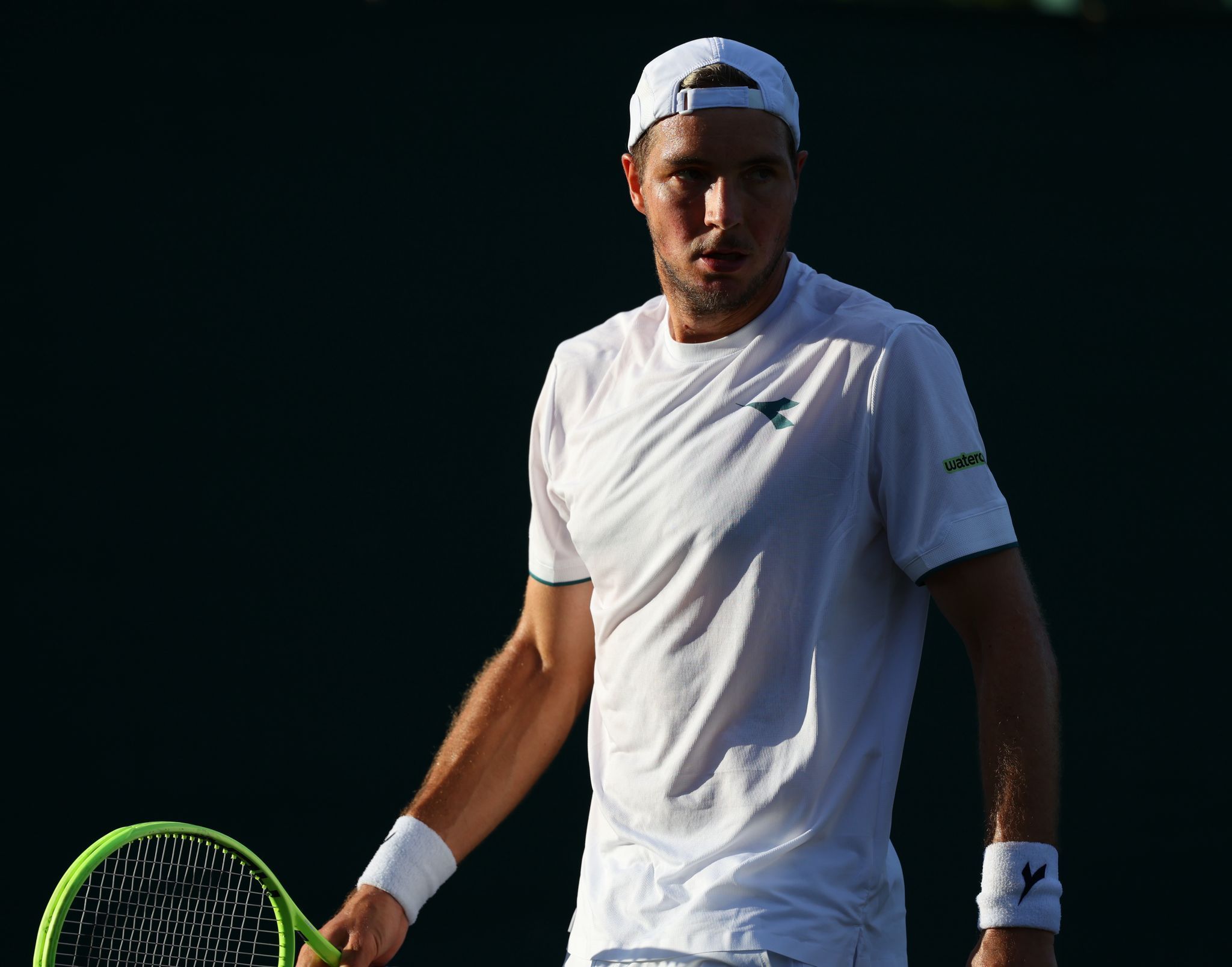 Jan-Lennard Struff muss den fünften Satz gegen US-Profi Brandon Nakashima am Donnerstag spielen.