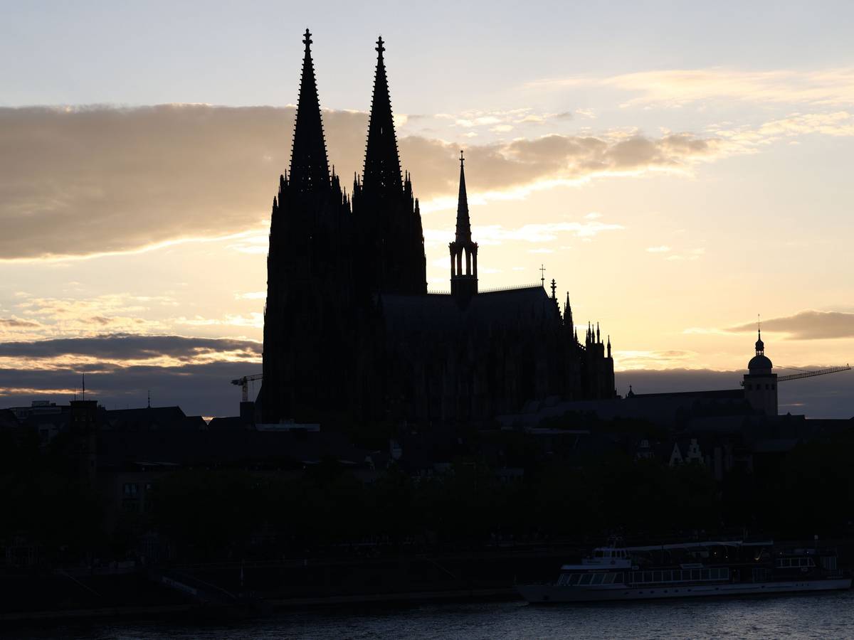 Wer den Kölner Dom besuchen will, muss nun relativ tief in die Tasche greifen.