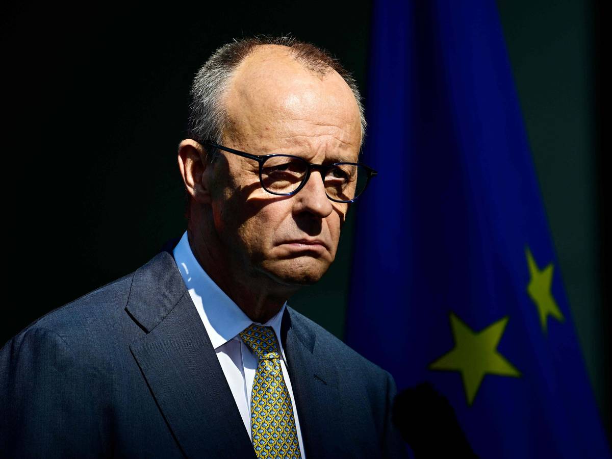 Bundeskanzler Friedrich Merz (CDU): Aus Köln kommt Kritik für seine Krankschreibungs-Pläne.