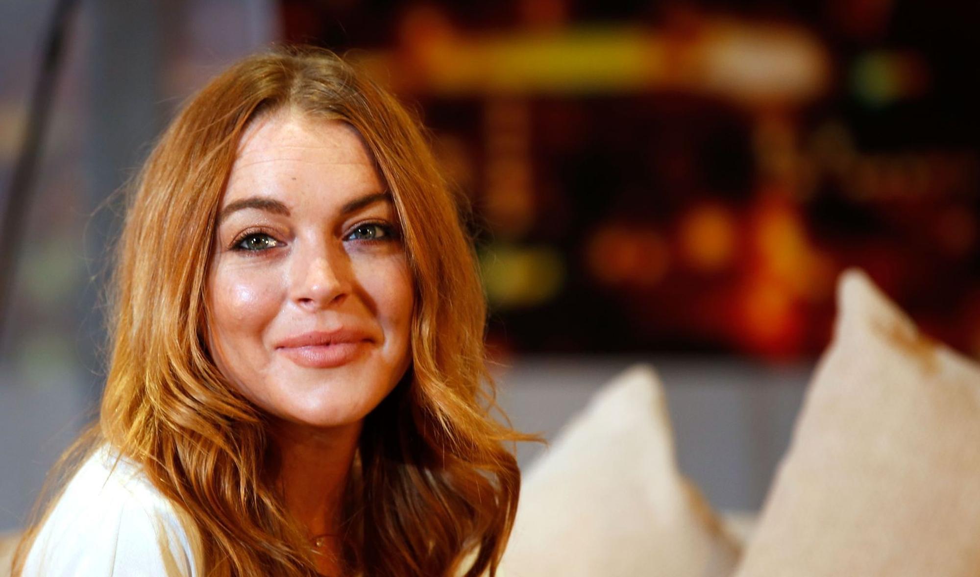 2014 machte Lindsay Lohan einen Schritt in Richtung Karriere-Comeback und gab ihr Theaterdebüt in „Speed-the-Plow“ im Londoner Westend. (Bild: Getty Images / Tim P. Whitby)