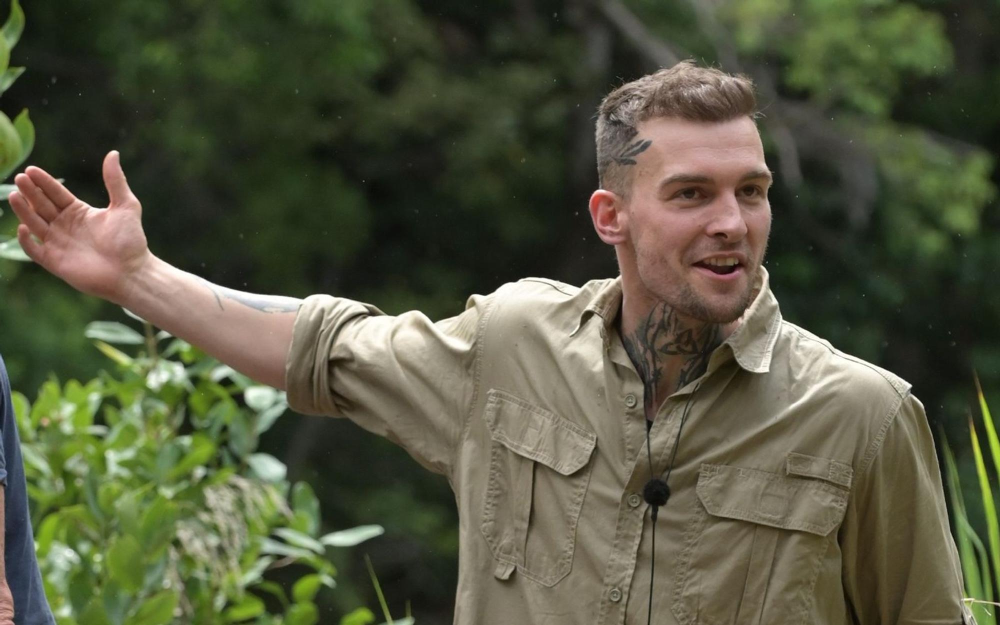 Eric Stehfest nahm an der 15. Staffel der RTL-Show „Ich bin ein Star - holt mich hier raus“, teil. Nun verkündet der 37-jährige Schauspieler sein neues Liebesglück auf Instagram. (Bild: RTL / Stefan Menne)