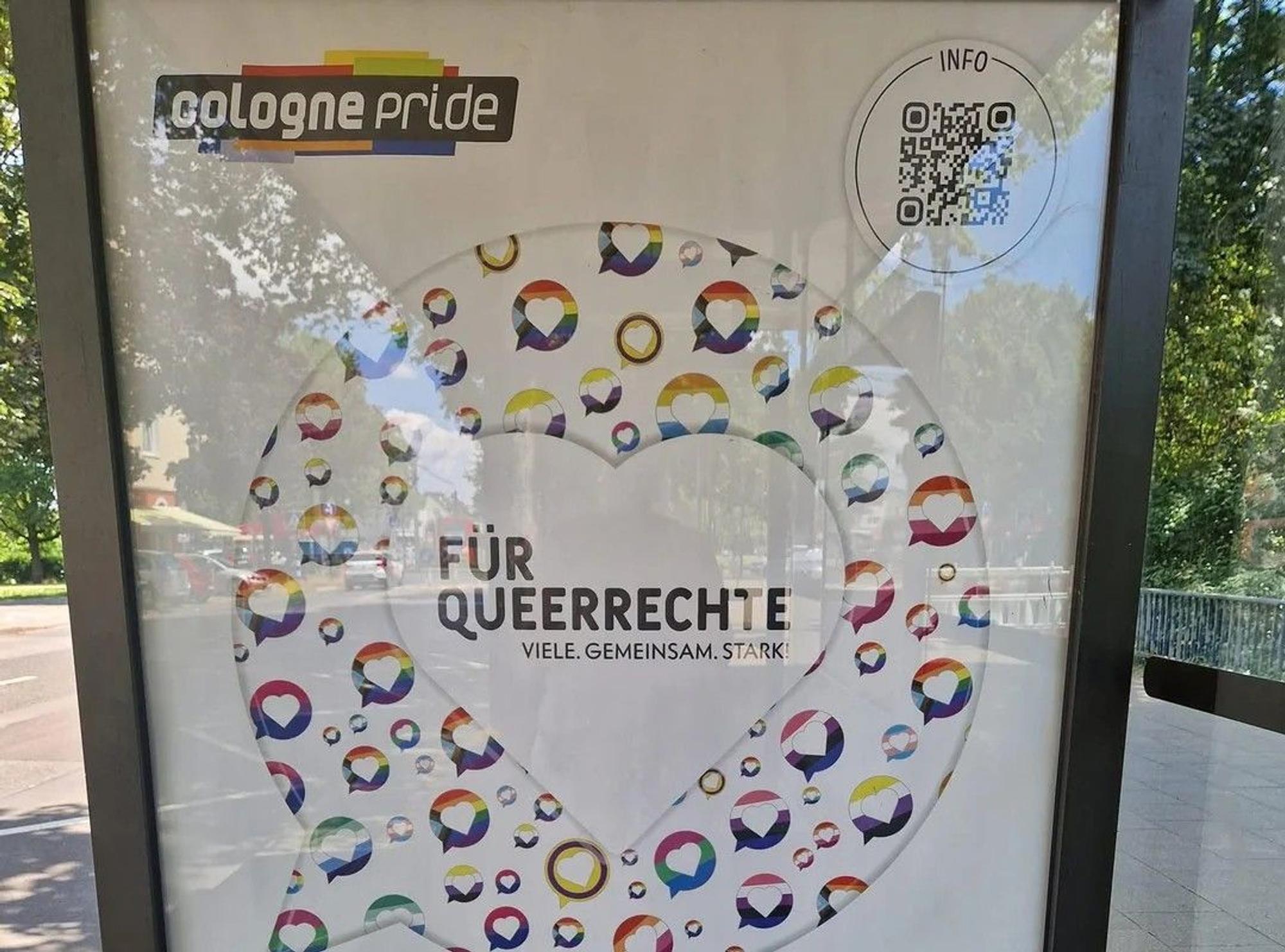 Ein Reddit-User postete den Plakat-Patzer und sorgte für witzige Reaktionen.