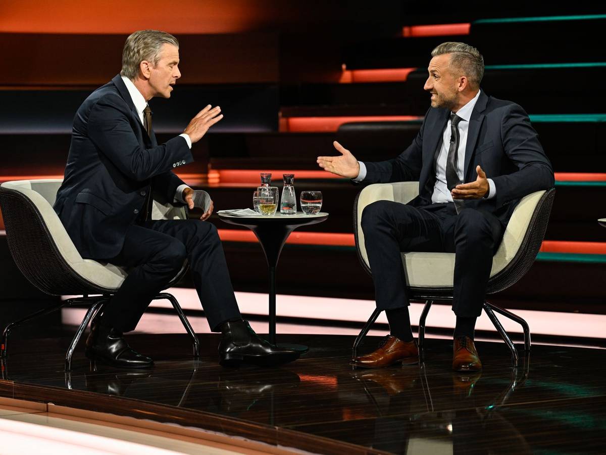 Zwischen ZDF-Moderator Markus Lanz (links) und AfD-Spitzenpolitiker Ulrich Siegmund herrschte nur selten Einigkeit. (Bild: ZDF / Markus Hertrich)