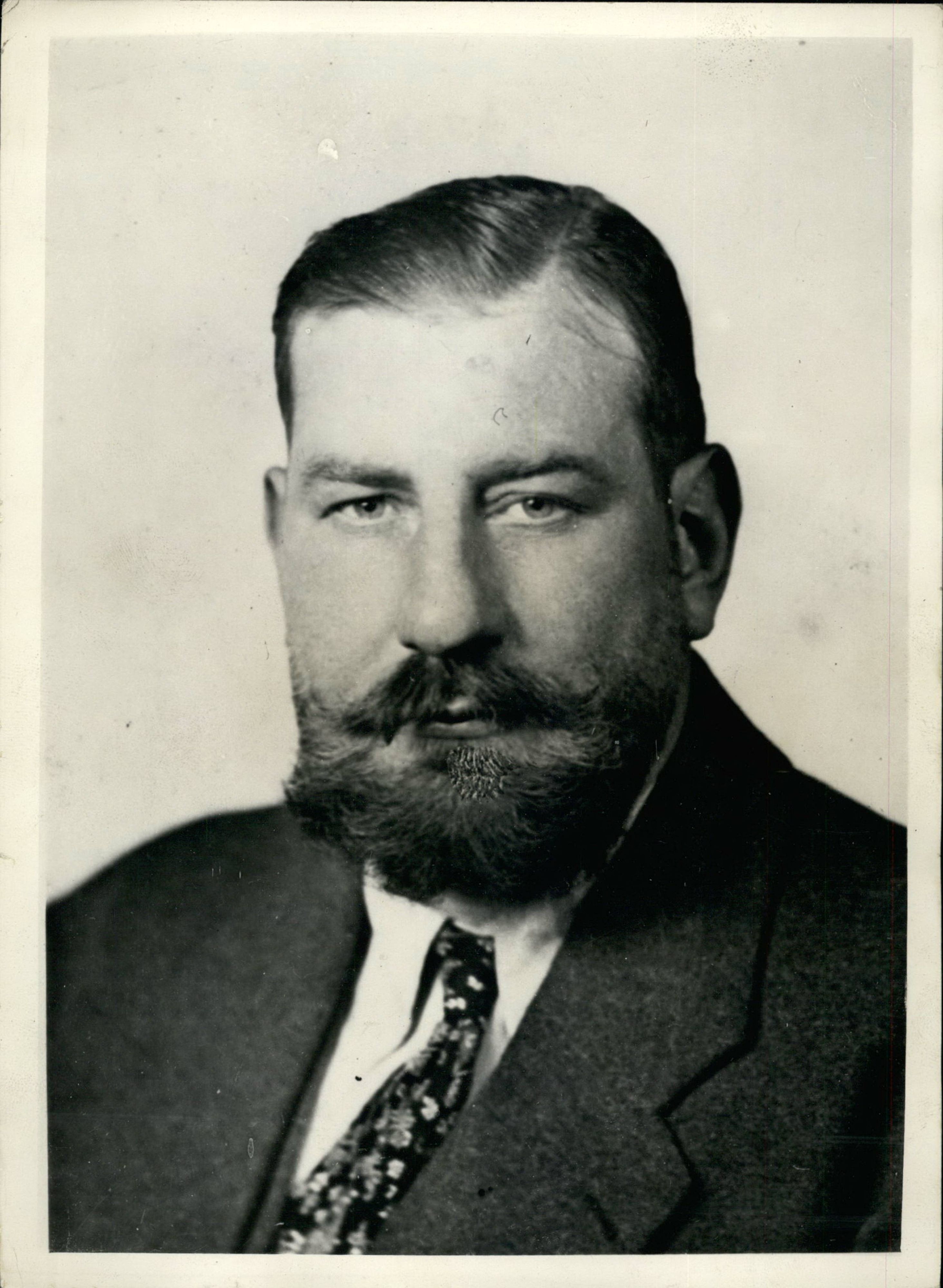 Ronald Chesney (hier im Februar 1954) wurde auch „der Pirat“ genannt. Er war ein berüchtigter Schmuggler und Fälscher.