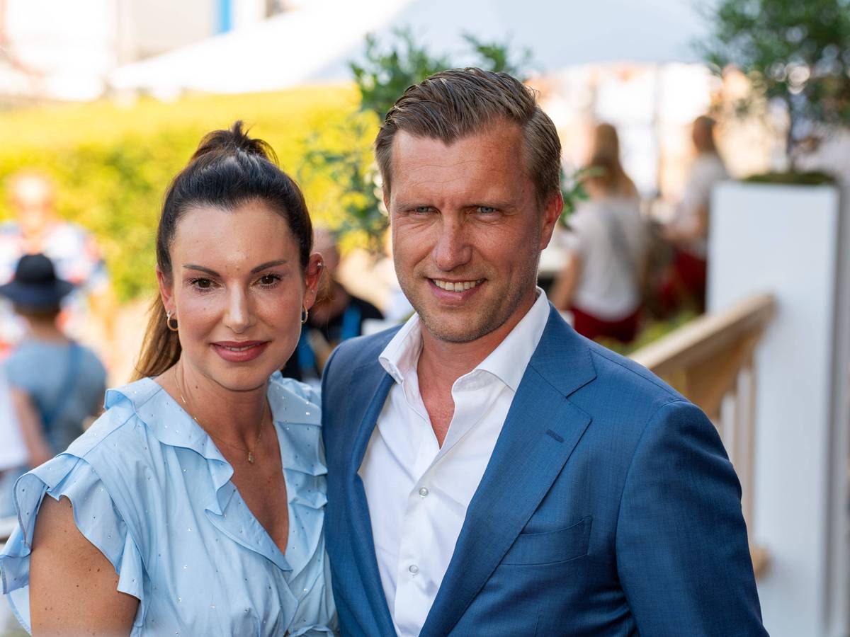 Markus Krösche und Ehefrau Vikwotira bei der Aachen Media Night im Rahmen des CHIO Aachen 2025.