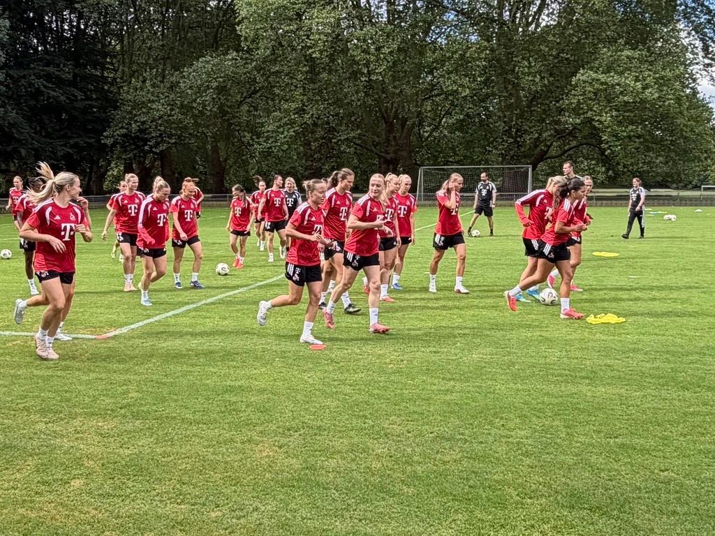 Training bei den Frauen des 1. FC Köln.