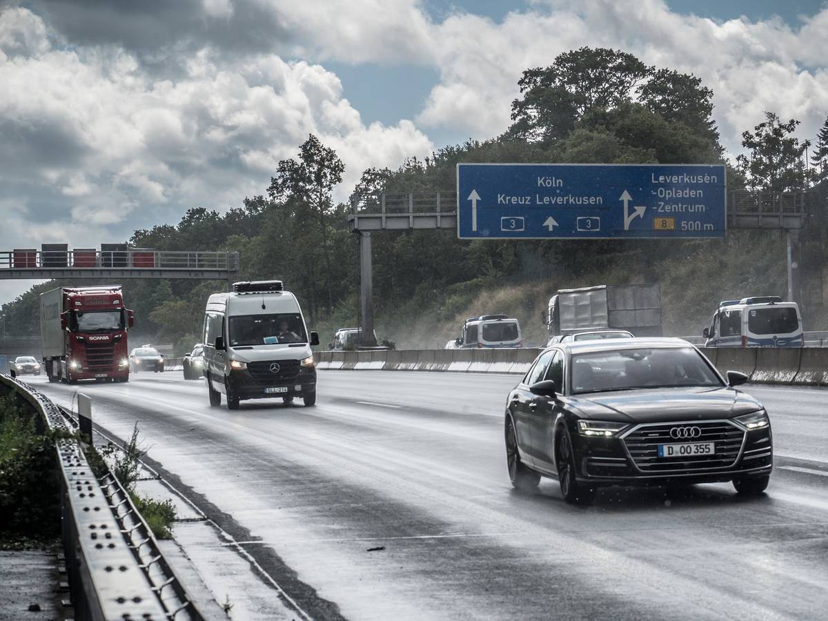 Autobahn 3 nördlich Ausfahrt Opladen.