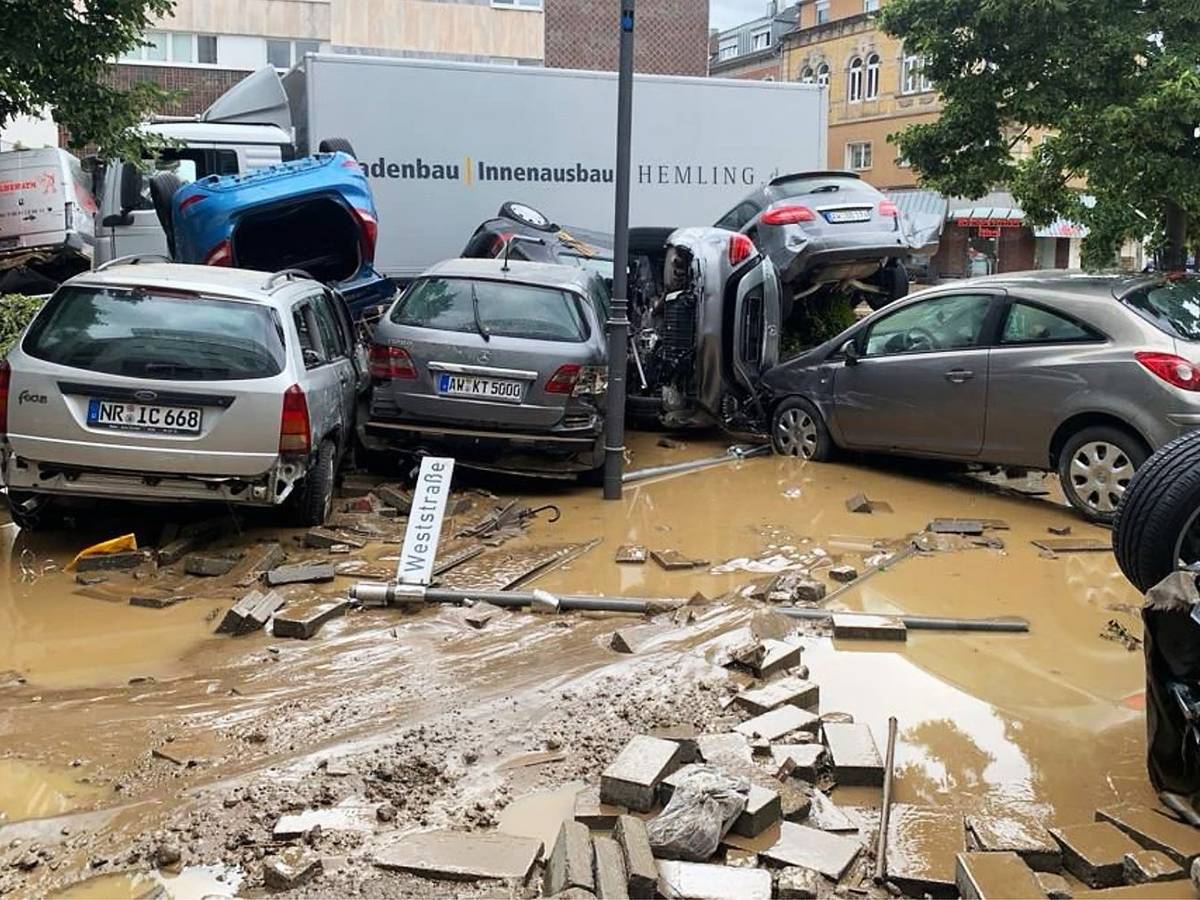 Im Juli 2021 hinterließ eine Flutkatastrophe in Bad Neuenahr eine Spur der Verwüstung. (Bild: WDR / privat)