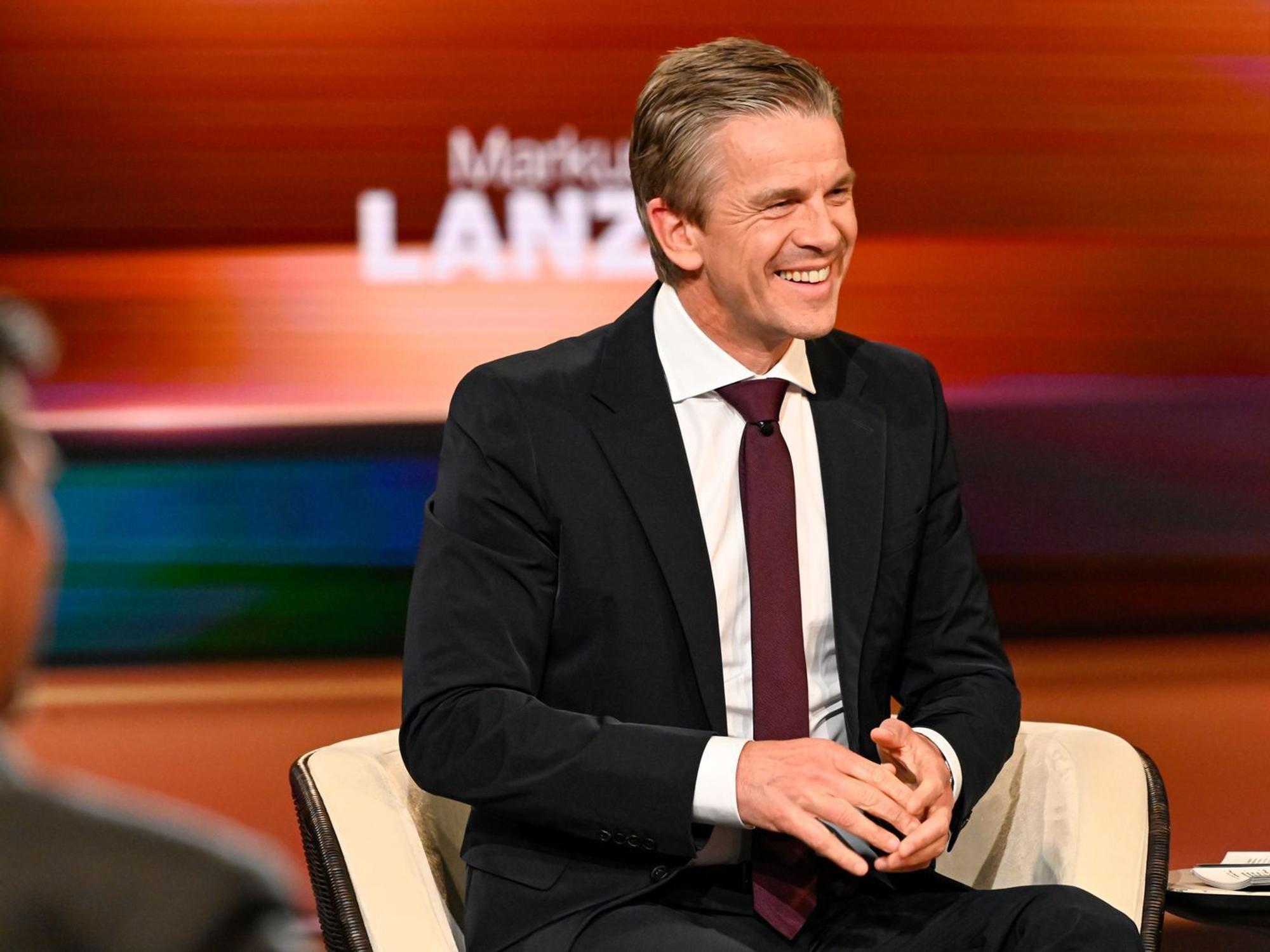 Die Talkshow mit Markus Lanz wird dienstags bis donnerstag am späten Abend ausgestrahlt - und ist des Öfteren Vorlage für KI-Fakes. (Bild: ZDF / Markus Hertrich)