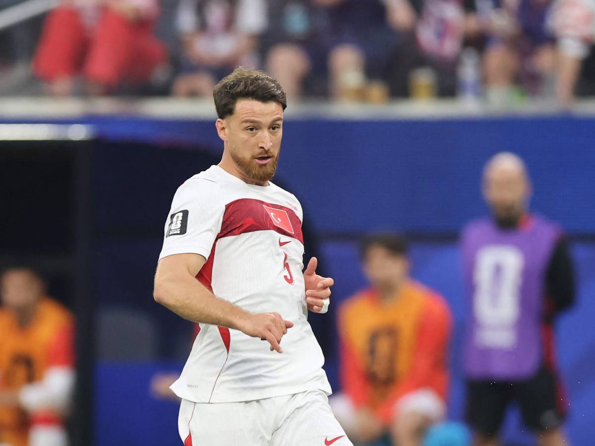 Nationalspieler Salih Özcan bei einem WM-Einsatz.