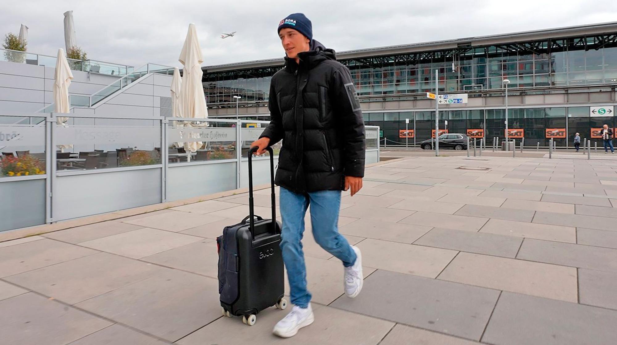 „Wir wissen nicht, wo sein Limit ist“: Florian Lipowitz bei den Vorbereitungen für die Tour 2026. (Bild: SR)
