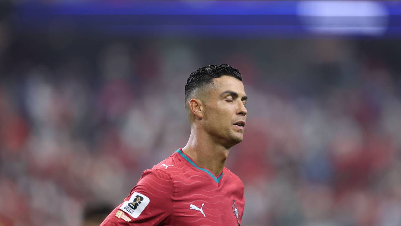 Cristiano Ronaldo guckt enttäuscht.