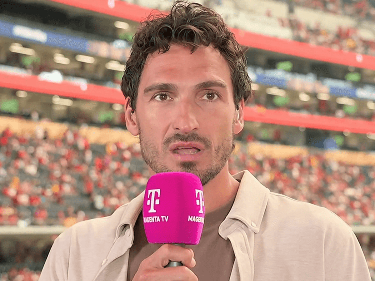 Mats Hummels hat sich zum WM-Skandal um die Rot-Sperre von Folarin Balogun und Donald Trump geäußert. Foto: Screenshot MagentaTV