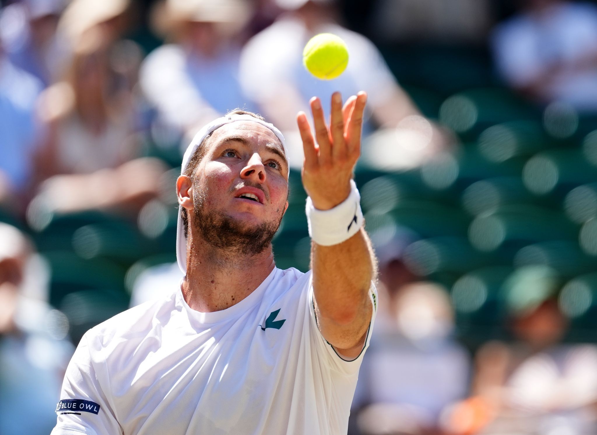 Jan-Lennard Struff nervt Topfavorit Jannik Sinner, kann ihn aber nicht bezwingen.