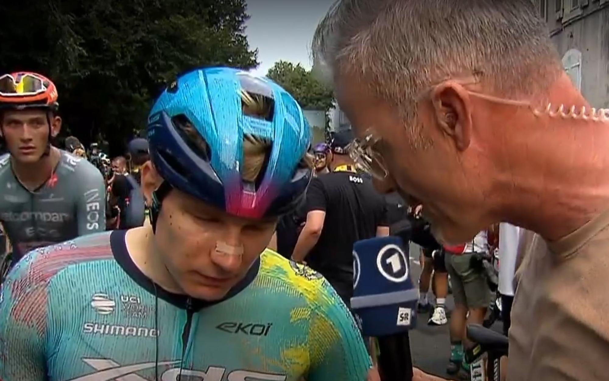 Glück; Geschwindigkeit und Geschick: Max Kanter aus Cottbus sprintete bei der 5. Etappe der Tour de France zum Etappensieg und stellte sich dem Interview von ARD-Mann Michael Antwerpes. (Bild: ARD)