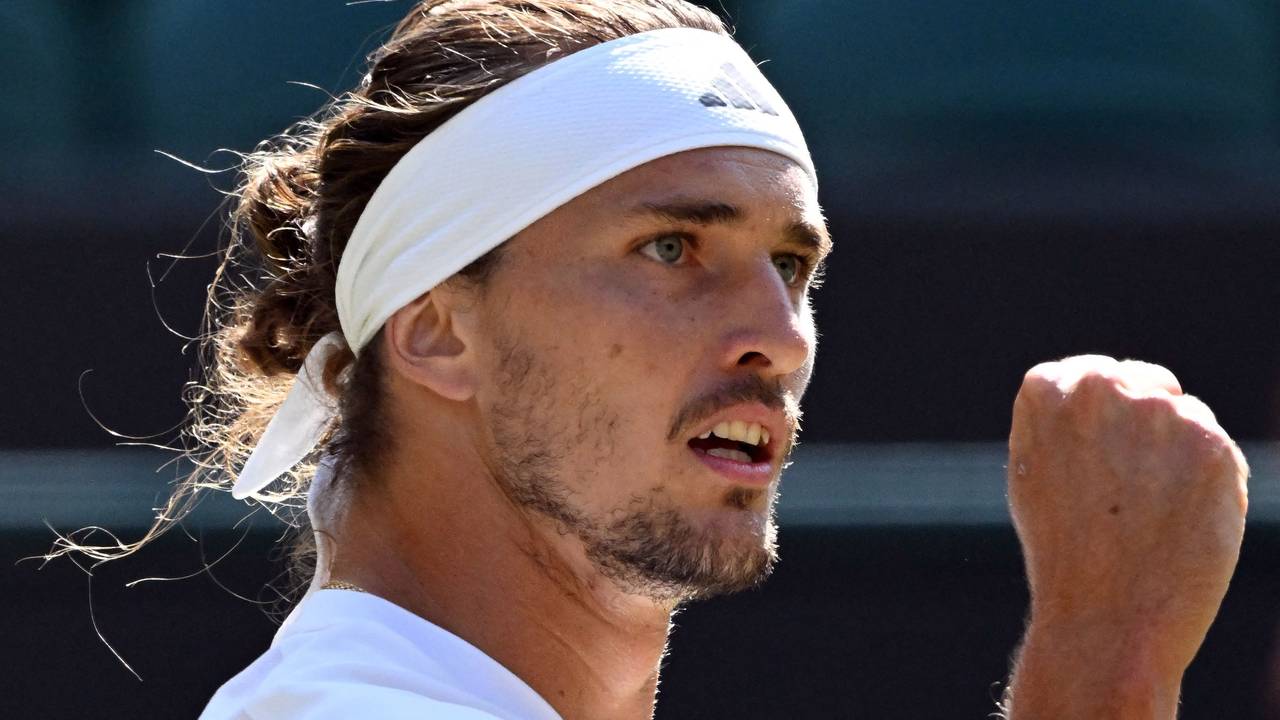 Alexander Zverev ballt jubelnd die rechte Faust.