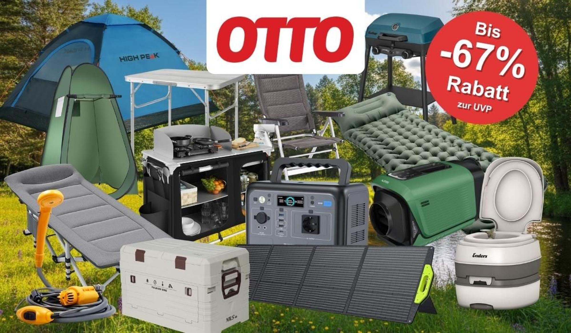 Camping-Produkte, darunter ein High Peak Kuppelzelt, ein Campingstuhl, ein Klapptisch, eine Campingküche, ein Gasgrill, eine Isomatte, ein Feldbett, eine Powerstation, ein Solarpanel, eine Kühlbox, eine Camping-Klimaanlage und eine portable Toilette vor einem Natur-Hintergrund am See.