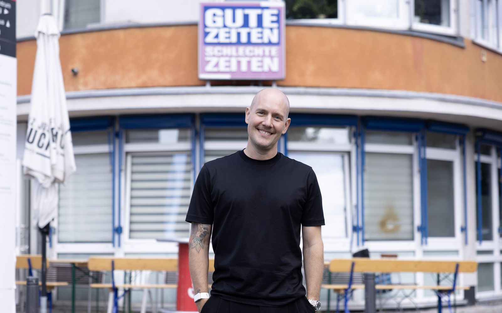 Oli.P steht vor seinem Comeback bei „Guten Zeiten, schlechte Zeiten“. (Bild: RTL / Anna Riedel)