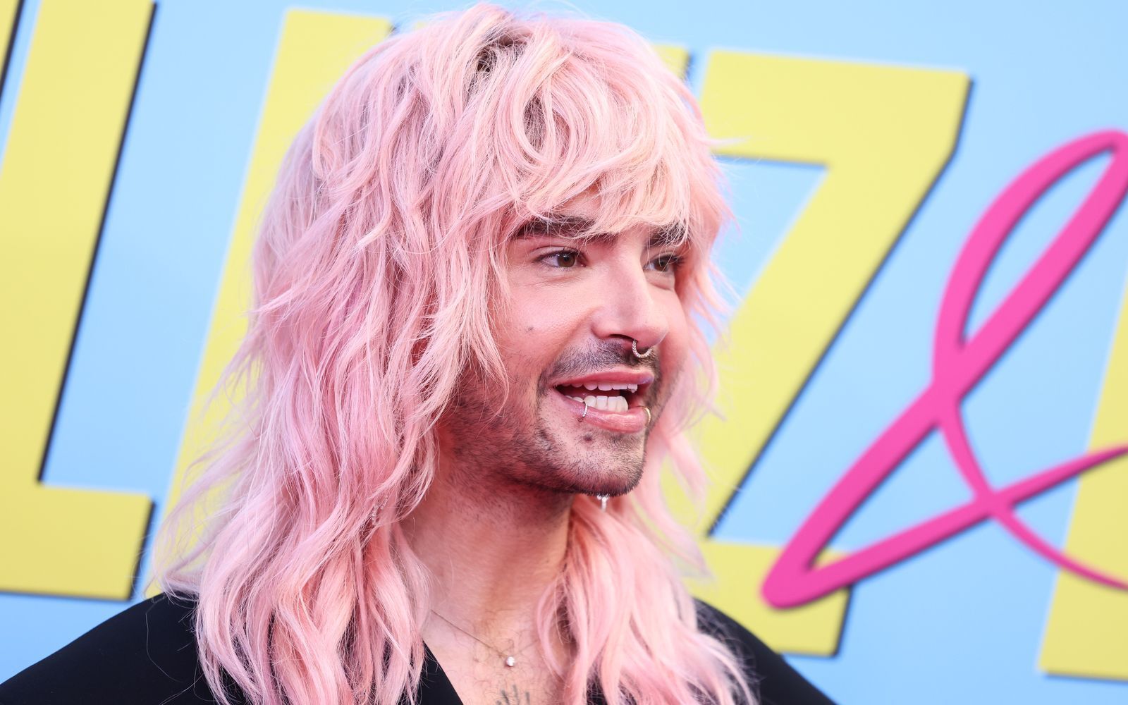 Bill Kaulitz hat sich in einem Podcast „Kaulitz Hills - Senf aus Hollwood“ abschätzig über die Hochzeit von Taylor Swift und Travis Kelce geäußert. (Bild: 2024 Getty Images/Gerald Matzka)