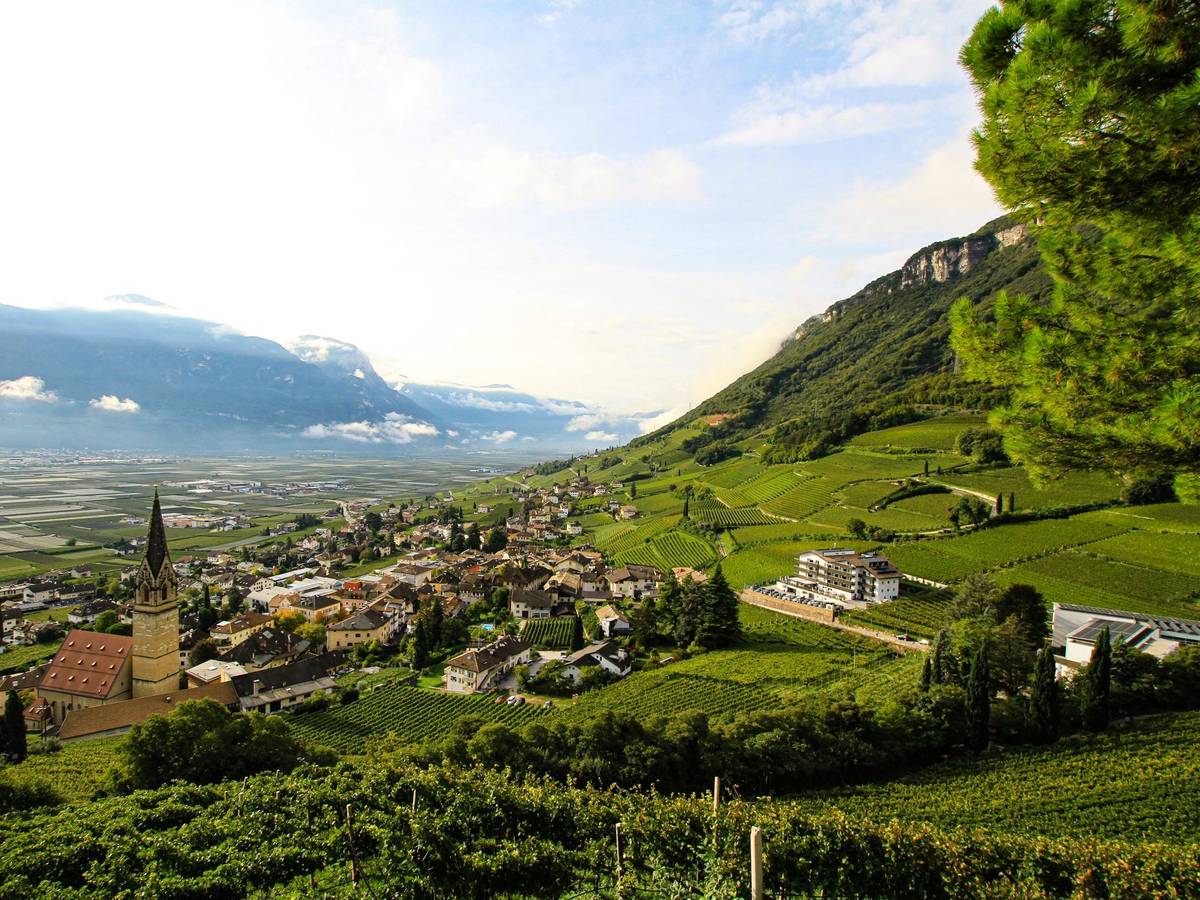 Beim Wandern in Südtirol ist ein 66 Jahre alter Deutscher tödlich verunglückt. (Archivbild)