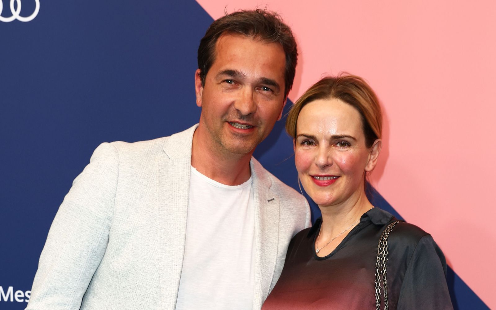 Andreas Elsholz und Denise Zich sind seit 2001 verheiratet.   (Bild: Sebastian Reuter/Getty Images for Green Awards)