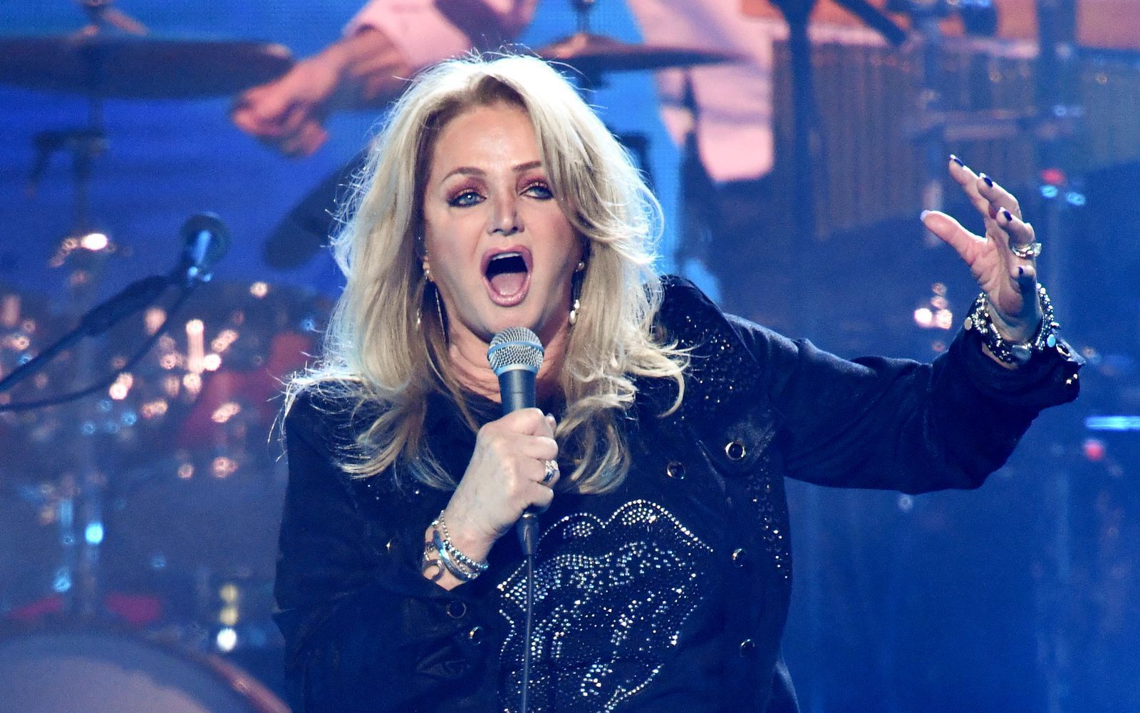 Bonnie Tyler ist mit 75 Jahren verstorben. (Bild: Getty Images / Gareth Cattermole)