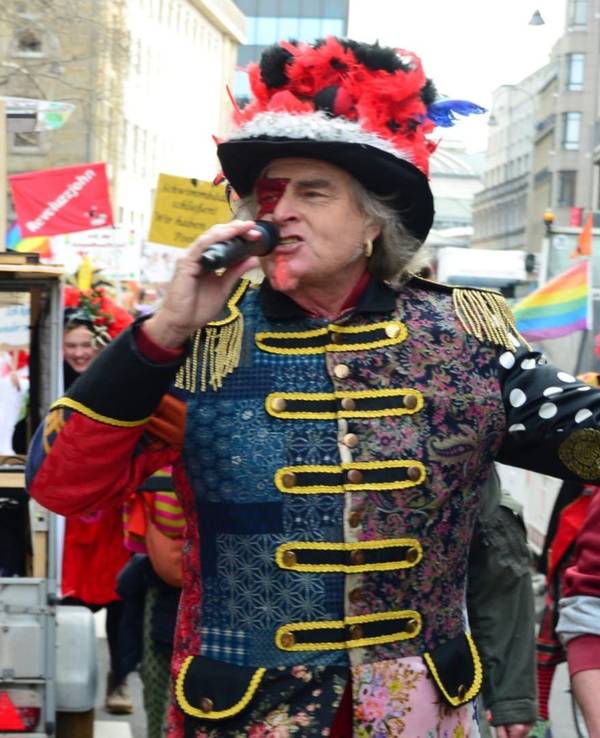 Hardy Schuster (re.) ist im Alter von 63 Jahren gestorben.