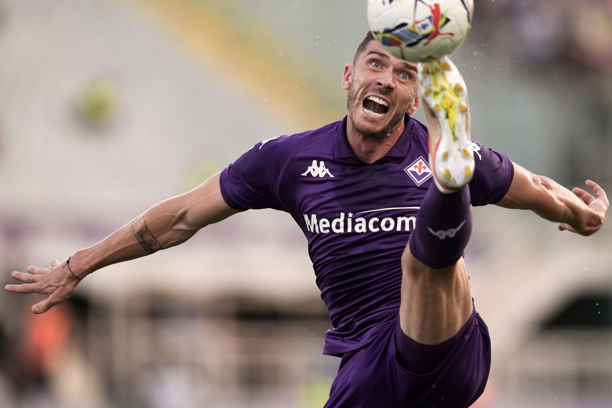 Spielt Robin Gosens künftig wieder in der Bundesliga? (Archivbild)