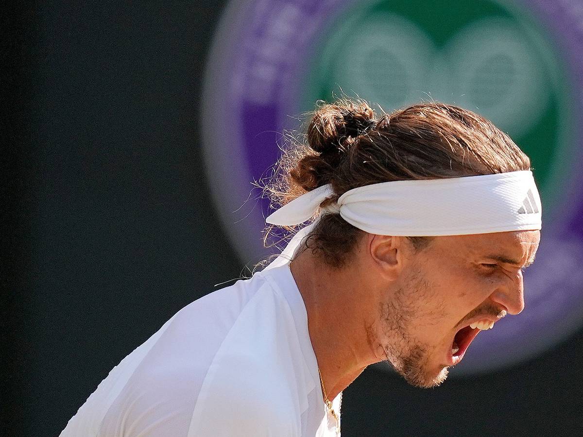 Alexander Zverev reagiert nach einem Punktgewinn beim Grand Slam in Wimbledon.