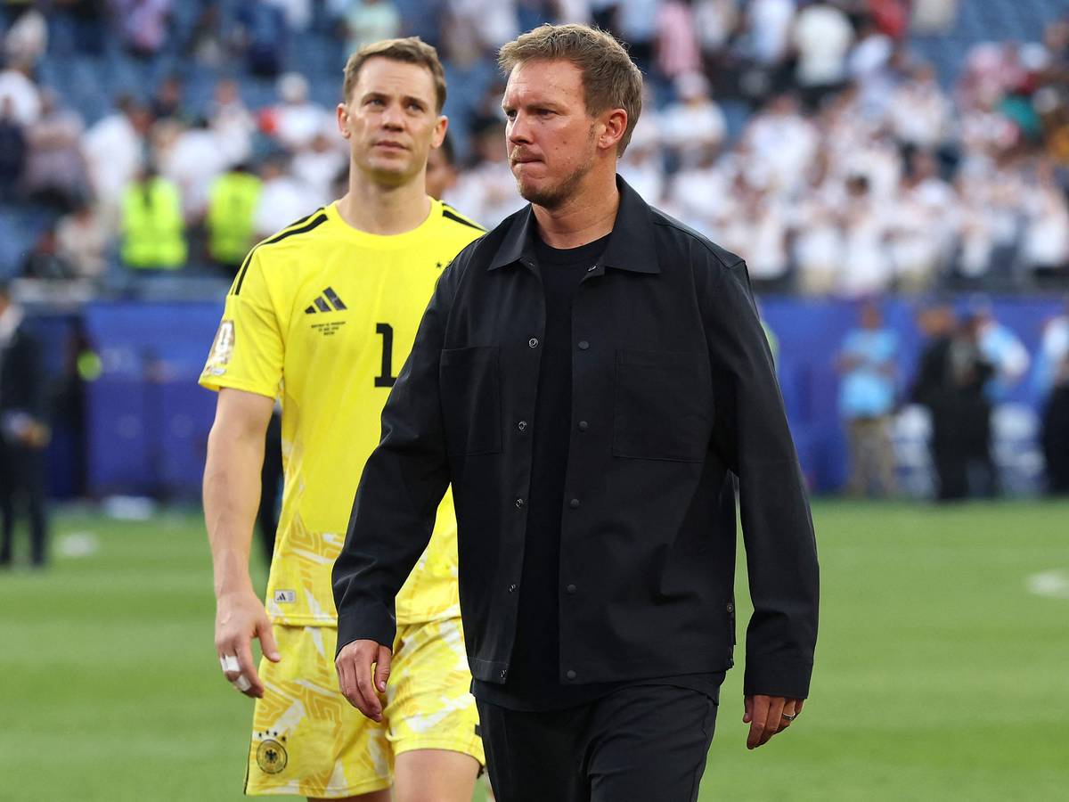 Julian Nagelsmann und Manuel Neuer nach der Niederlage gegen Paraguay.