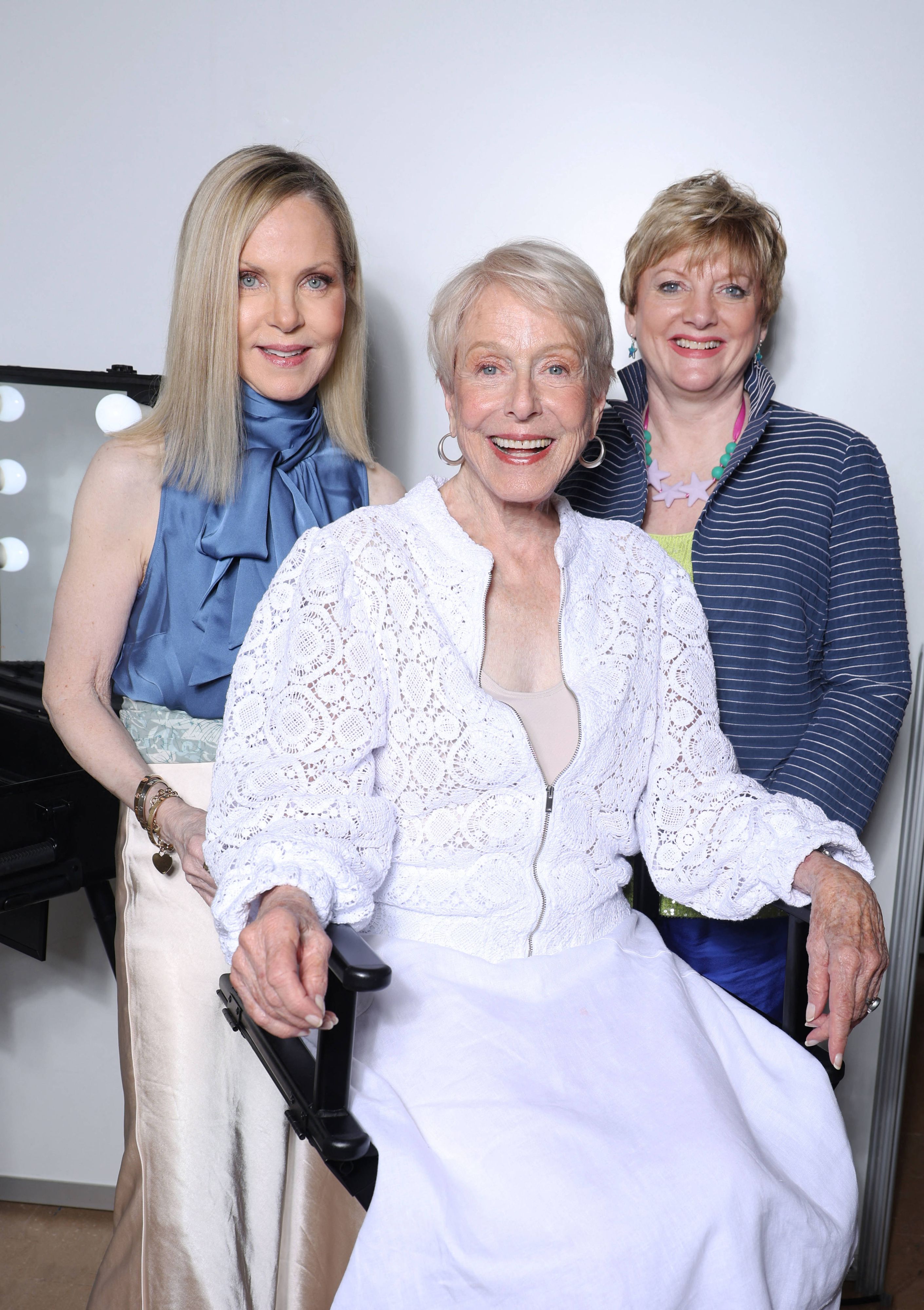 Melissa Sue Anderson, Karen Grassle und Alison Arngrim bei einem Wiedersehen anlässlich eines Fernsehfestivals in Monte Carlo im Juni 2024.